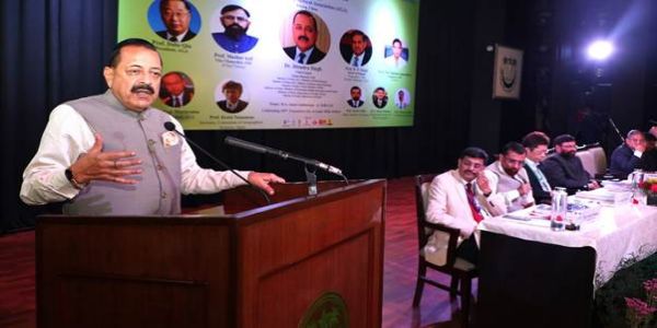 केन्द्रीय मंत्री डॉ जितेन्द्र सिंह केन्द्रीय मंत्री डॉ जितेन्द्र सिंह