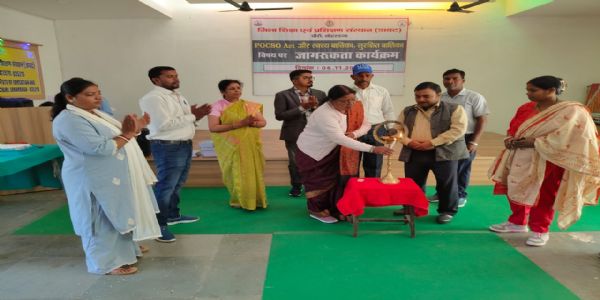 शिक्षा विभाग ने किया उन्मुखीकरण कार्यशाला का आयोजन