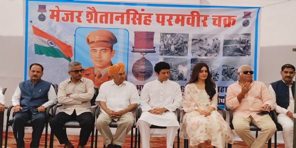 जोधपुर पहुंची फिल्म 120 बहादुर की टीम