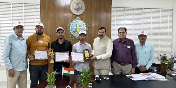 हिसार : गुरु जम्भेश्वर विवि टीम ने राज्य स्तरीय यूथ रेड क्रॉस प्रशिक्षण शिविर में किया उत्कृष्ट प्रदर्शन