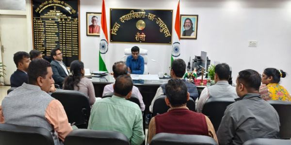 राज्य स्थापना दिवस की तैयारियां तेज, मोरहाबादी में होगा मुख्य कार्यक्रम