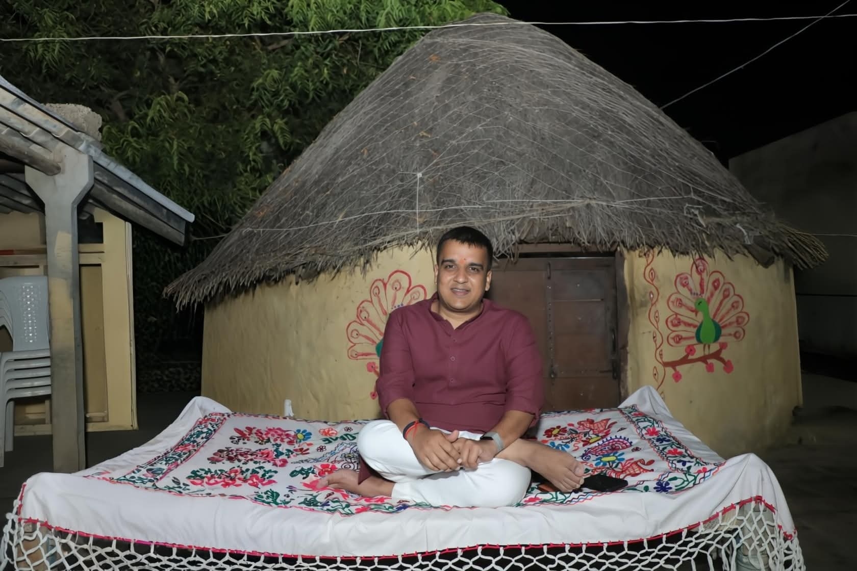 કચ્છના કપુરાશીમાં નાયબ મુખ્યમંત્રી હર્ષ સંઘવીની ખાટલા સભા, સરહદી ગામોના રાષ્ટ્રપ્રેમને બિરદાવ્યો કચ્છના કપુરાશીમાં નાયબ મુખ્યમંત્રી હર્ષ સંઘવીની ખાટલા સભા, સરહદી ગામોના રાષ્ટ્રપ્રેમને બિરદાવ્યો