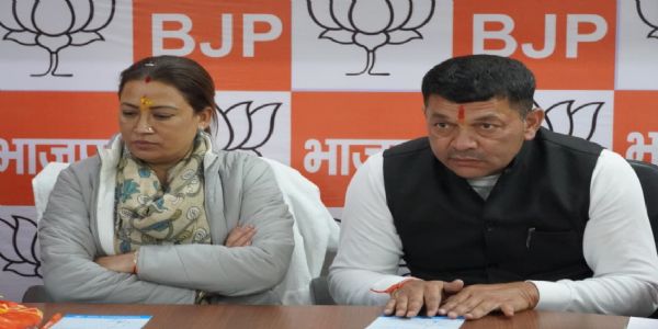 देश को विकसित राष्ट्र बनाने में अपना योगदान दें: मंत्री रेखा आर्य