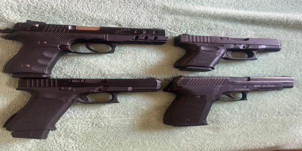 पंजाब पुलिस ने जग्गू भगवानपुरिया गैंग के दो गुर्गे होशियारपुर से दबोचे, 4 पिस्तौल बरामद