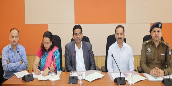 हिमाचल विधानसभा के शीतकालीन सत्र की तैयारियों का उपायुक्त ने लिया जायजा