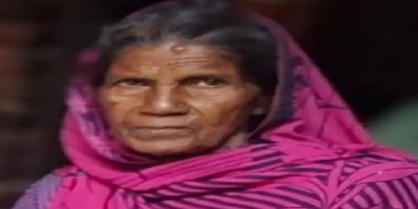 बाइक की टक्कर से वृद्धा की मौत