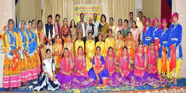 उज्जैनः युवा उत्सव में पाश्चात्य, शास्त्रीय गायन-वादन और नृत्य की हुई प्रस्तुतियां