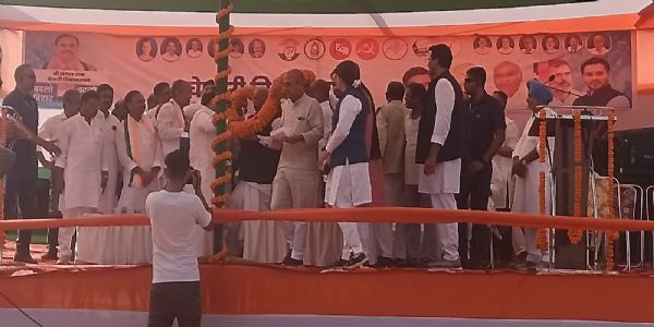 कांग्रेस के राष्ट्रीय अध्यक्ष मलिकार्जुन खरगे कांग्रेस के राष्ट्रीय अध्यक्ष मलिकार्जुन खरगे