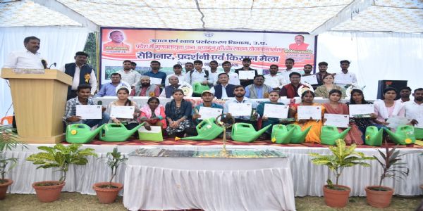 15 सौ वर्ग मीटर क्षेत्र के पान बरेजा में उद्यान विभाग देगा 75 हजार का अनुदान : डॉ वीरेंद्र सिंह