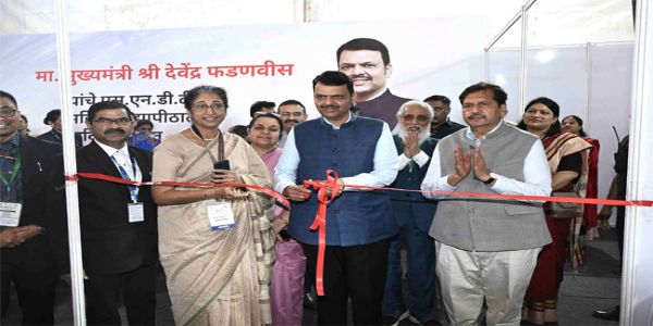 फोटो:मुंबई में ‘इनोवेशन महाकुंभ 2025’ कार्यक्रम को संबोधित करते हुए मुख्यमंत्री देवेंद्र फडणवीस फोटो:मुंबई में ‘इनोवेशन महाकुंभ 2025’ कार्यक्रम को संबोधित करते हुए मुख्यमंत्री देवेंद्र फडणवीस