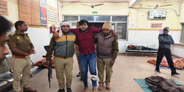 अपहरण की घटना का इनामी मुख्य आरोपित पुलिस मुठभेड़ में घायल