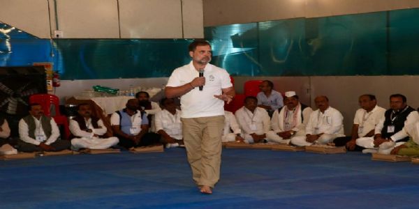 राहुल गांधी ने पचमढ़ी में पार्टी नेताओं को दी संगठन को मजबूत करने की नसीहत