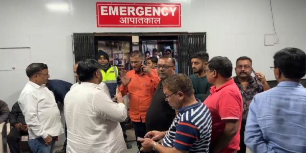 व्यापारी पर हमला, गोली चलाकर की लूटपाट