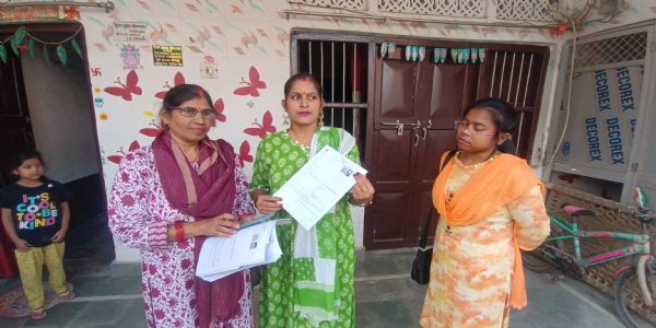 समस्त बीएलओ घर-घर जाकर गणना प्रपत्रों का करेंगे शत-प्रतिशत वितरण: जिलाधिकारी