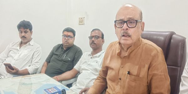 जब तक बिहार में रोजगार नहीं मिलेगा, पलायन नही रुकेगा : तारिक अनवर