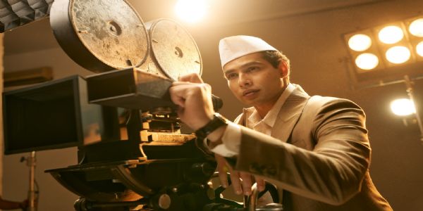 सिद्धांत चतुर्वेदी - फोटो सोर्स एक्स