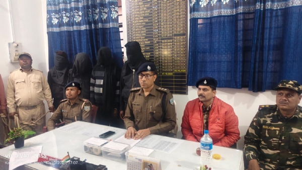 गिरफ्तार आरोपी एवं पांकी पुलिस गिरफ्तार आरोपी एवं पांकी पुलिस