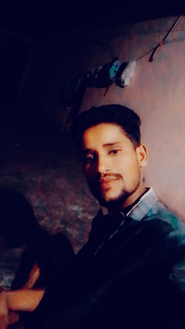 मृतक की फाइल फोटो मृतक की फाइल फोटो