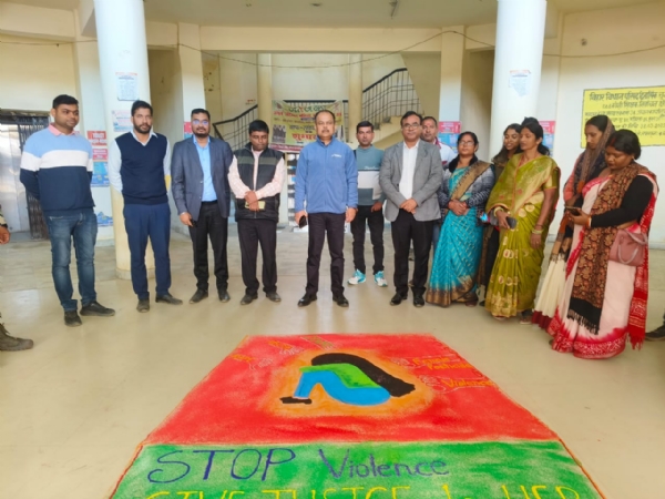 डीएम की बैठक डीएम की बैठक