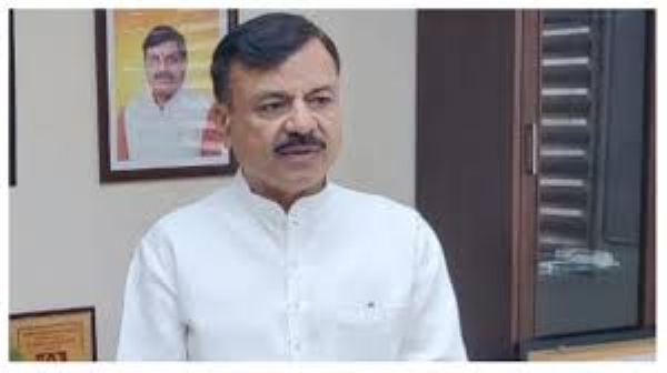 मंत्री राव उदय प्रताप सिंह ने भाजपा प्रदेश कार्यालय में कार्यकर्ताओं से संवाद के बाद मीडिया से की चर्चा मंत्री राव उदय प्रताप सिंह ने भाजपा प्रदेश कार्यालय में कार्यकर्ताओं से संवाद के बाद मीडिया से की चर्चा