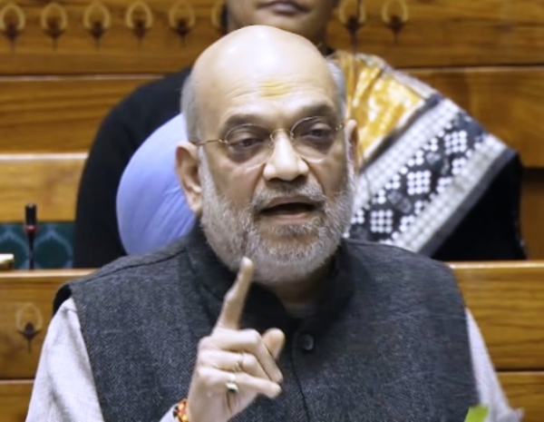 केंद्रीय गृह मंत्री अमित शाह बुधवार को लोकसभा में चर्चा के दौरान केंद्रीय गृह मंत्री अमित शाह बुधवार को लोकसभा में चर्चा के दौरान