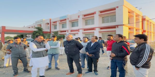 राजगढ़ः मंत्री पंवार ने महाविद्यालय में विकास कार्यों का किया निरीक्षण, अफसरों को दिए निर्देश