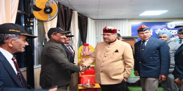 सरकार सैनिकों और उनके परिवारों के कल्याण के लिए प्रतिबद्ध: गणेश जोशी