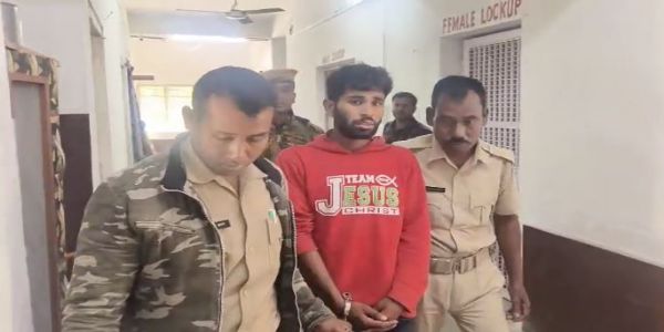 देशी कट्टा के साथ एसएसबी के हत्थे चढ़ा युवक