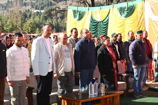 जंजैहली मंडल द्वारा आयोजित हिंदू सम्मेलन में भाग लेते हुए जयराम ठाकुर।