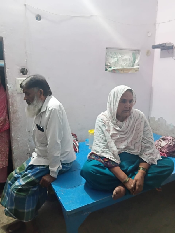 गम में डूबे परिजन गम में डूबे परिजन