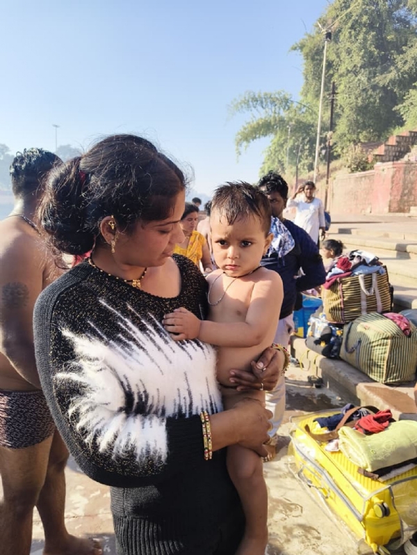 उज्जैन: शिप्रा नदी में डूब रहे मासूम और मां को बचाया जवानों ने उज्जैन: शिप्रा नदी में डूब रहे मासूम और मां को बचाया जवानों ने