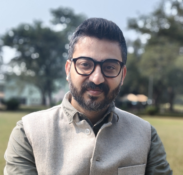 डॉ. बुधादित्य मुखर्जी