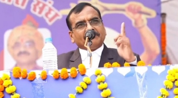 आईएएस संतोष वर्मा (फाइल फोटो) आईएएस संतोष वर्मा (फाइल फोटो)