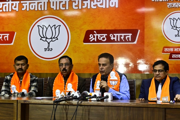 राजस्थान सरकार के दो वर्ष पूर्ण होने पर दौ सौ  विकास रथ होंगे रवाना: अरुण चतुर्वेदी