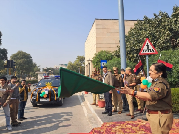 डायल- 112 के बेड़े मे 14 वाहन शामिल डायल- 112 के बेड़े मे 14 वाहन शामिल