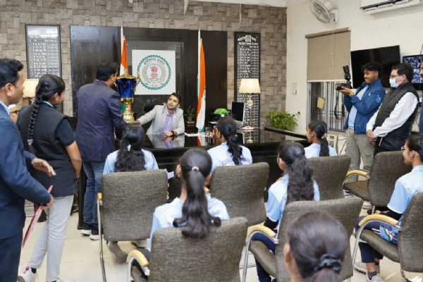 खिलाड़ियों को सम्मान खिलाड़ियों को सम्मान