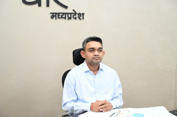 धार कलेक्टर धार कलेक्टर