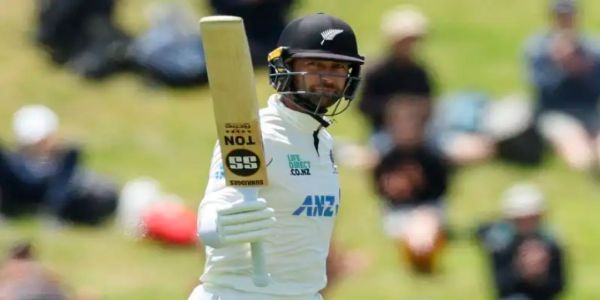 कॉनवे और हे के अर्धशतकों से न्यूज़ीलैंड की बढ़त मज़बूत, वेस्टइंडीज दूसरी पारी में लड़खड़ाई