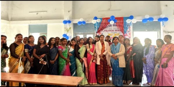 महिला कॉलेज में छात्राओं का स्वागत समारोह आयोजित