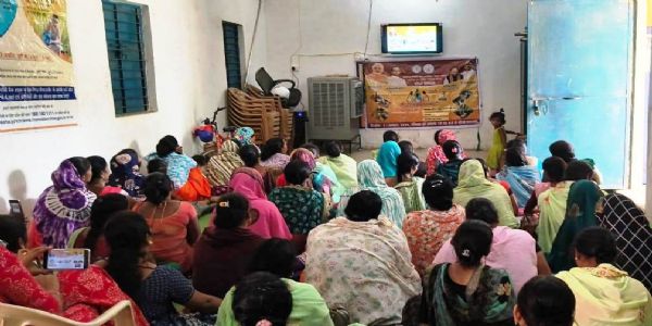 जांजगीर-चांपा : दीदी के गोठ कार्यक्रम का प्रसारण - जेंडर कैंपेन नई चेतना 4.0 को मिला उत्कृष्ट प्रतिसाद