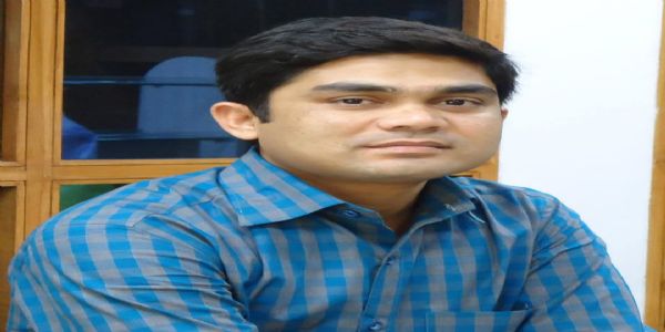 युवा वैज्ञानिक डॉ. राज सरदार ने खोज निकाली प्लास्टिक खाने वाली नई बैक्टीरिया