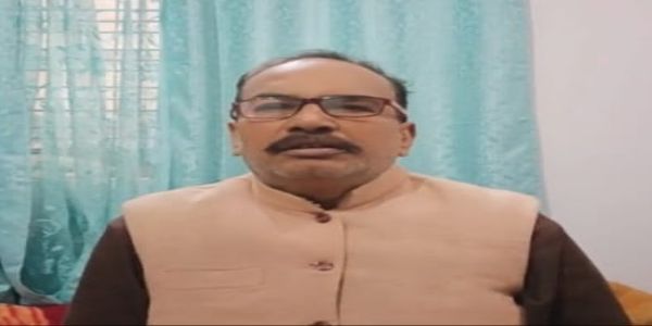 मुख्यमंत्री के आदेशों की धज्जियाँ उड़ा रहे अधिकारी: रूपेश