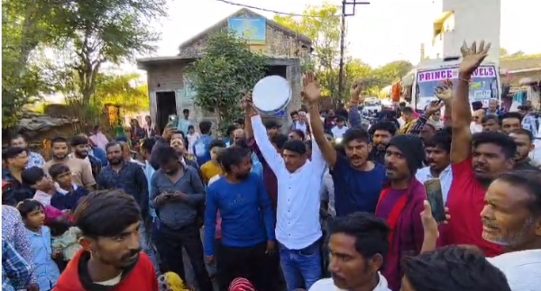 Sthaniya rahvasi Sthaniya rahvasi