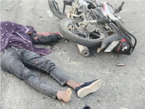 सुरेन्द्रनगर सड़क दुर्घटना सुरेन्द्रनगर सड़क दुर्घटना