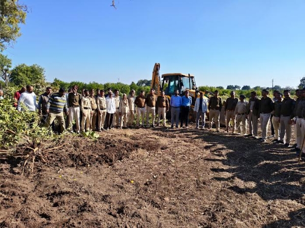 लगभग 70 लाख रूपए की शासकीय भूमि अतिक्रमण मुक्त लगभग 70 लाख रूपए की शासकीय भूमि अतिक्रमण मुक्त