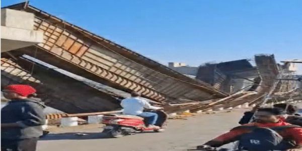 वलसाड़ में निर्माणाधीन ब्रिज का स्ट्रक्चर ढहा, चार श्रमिक घायल
