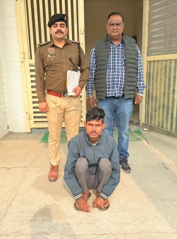 पानीपत पुलिस हिरासत में अवैध हथियार रखने का आरोपी पानीपत पुलिस हिरासत में अवैध हथियार रखने का आरोपी
