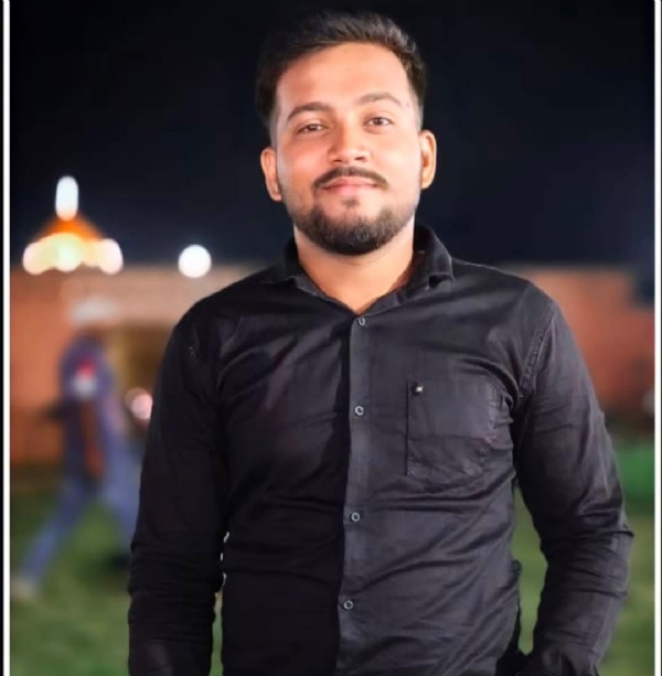 मृतक रितिक उर्फ शुभम की फाईल फोटो मृतक रितिक उर्फ शुभम की फाईल फोटो