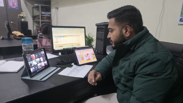 मुख्य कार्यपालन अधिकारी जिला पंचायत द्वारा विडीयो कांफ्रेस से समीक्षा मुख्य कार्यपालन अधिकारी जिला पंचायत द्वारा विडीयो कांफ्रेस से समीक्षा