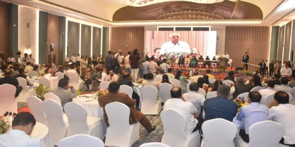 सूरत ‘ऑल इंडिया मेयर्स काउंसिल सूरत ‘ऑल इंडिया मेयर्स काउंसिल